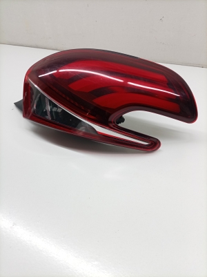 Peugeot 208 (2012–2019) Eckleuchte hinten 9825601180 - 4