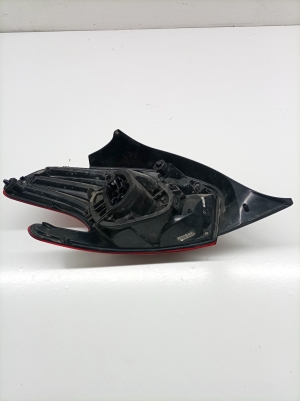Peugeot 208 (2012–2019) Eckleuchte hinten 9825601180 - 5