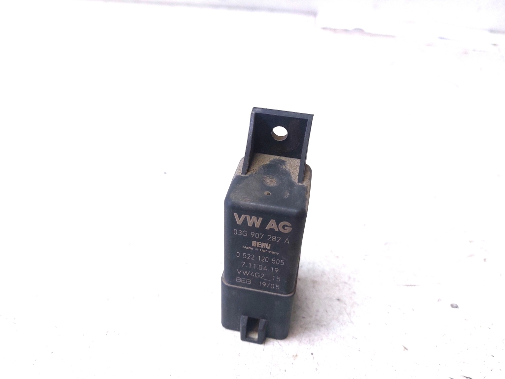 Volkswagen Golf Plus Mk5 (2004–2008) Glow plug relay 03G907282A Volkswagen Golf Plus Mk5 (2004–2008) Glow plug relay 03G907282A