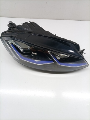Volkswagen Golf VIII (2019–2026) Headlight and its parts 5G1941036N - 5