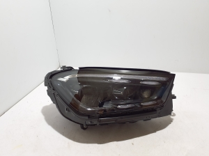 Scheinwerfer vorne - A1679068409