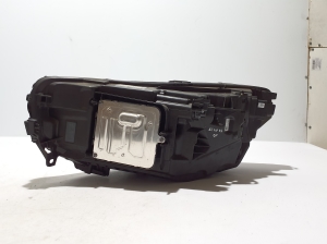 VOLVO XC40 (2017–2026) Priekšējais lukturis 32404664 - 7