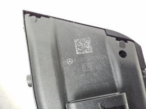 Mercedes Benz C-Class 205 (2014–2021) Gaasipedaal A2053000104 - 2