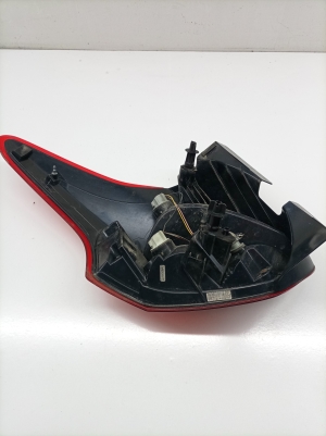 Ford Focus (2011–2018) Eckleuchte hinten F1EB13404BE - 3