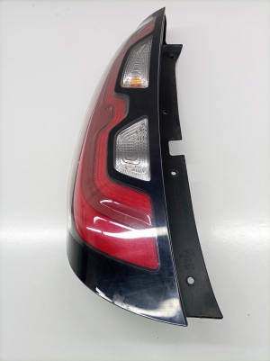 Kia Soul (2014–2019) Hintere Eckleuchte und ihre Teile 92401E4 - 4