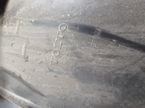 VOLVO XC40 (2017–2026) Priekšējais apakšspārns 32369242 - 3