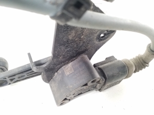 AUDI e-tron SUV (2018–2026) Sensor an der Hinterradnabe 4M0907503 - 3