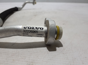 VOLVO XC40 (2017–2026) Klimaleitung 32226965 - 2