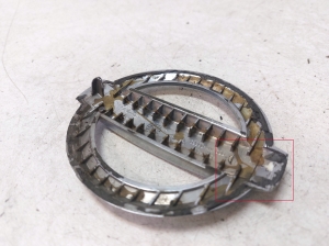 Emblem - 62890AX600
