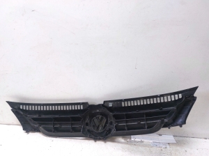 Volkswagen Golf Plus Mk5 (2004–2008) Front grille 5M0853655A - 2