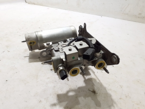 VOLVO XC40 (2017–2026) Kliimaseadme kuivati 32373472 - 2