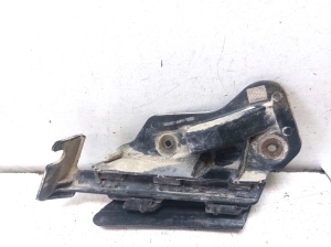 Front bumper bracket - 5M0807183