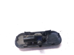 Volkswagen Golf Plus Mk5 (2004–2008) Frontscheibenwaschdüse 5M0955986 - 5