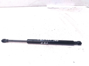 Heckklappendämpfer - 7L6845587A