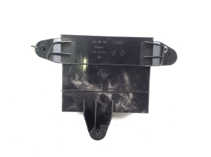AUDI e-tron SUV (2018–2026) Sonstiger Halter 4KE907390 - 3