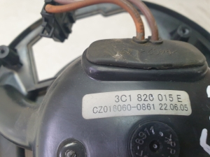 Volkswagen Golf Plus Mk5 (2004–2008) Heater blower motor 3C1820015E - 3