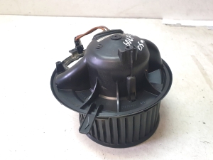 Volkswagen Golf Plus Mk5 (2004–2008) Heater blower motor 3C1820015E - 5