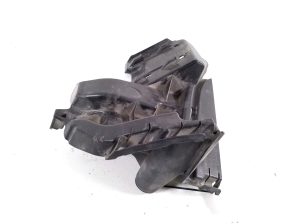 AUDI e-tron SUV (2018–2026) Rear bumper bracket 4KE807366 - 4