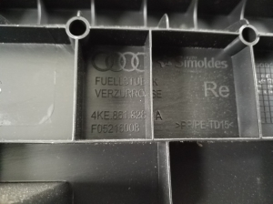 AUDI e-tron SUV (2018–2026) Trunk interior trim 4KE861828A - 2