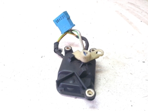 AUDI 100 C4 (1990–1994) Salongi soojenduse klapi mootor 4A0820511 - 2
