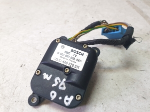 AUDI 100 C4 (1990–1994) Salongi soojenduse klapi mootor 4A0820511 - 4