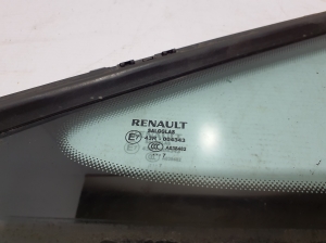 RENAULT Espace V (2014–2026) Dreiecksfenster vorne Karosserie 768B56905R - 2