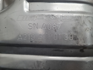 Mercedes Benz CLS-Class 219 (2004–2010) Summuti A2194910100 - 9