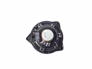 Mercedes Benz C-Class 205 (2014–2021) Esiukse kõlar A2228200202 - 2
