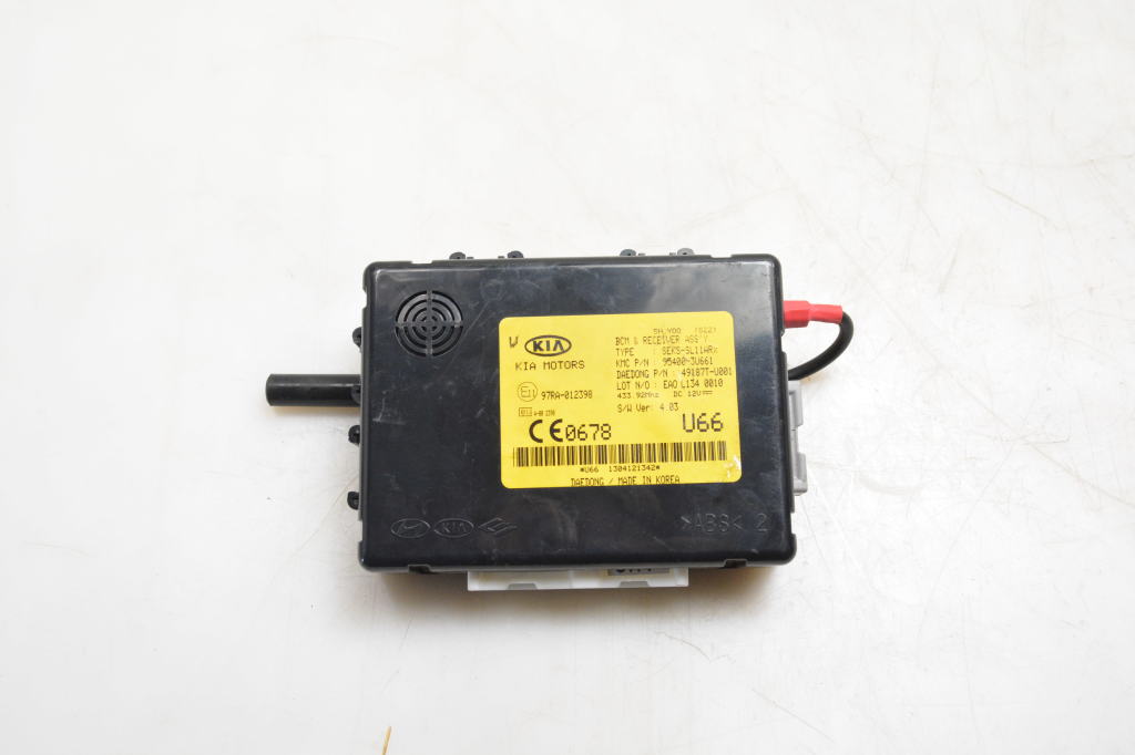 Kia Sportage (2010–2016) Mugavusmoodul 954003U661