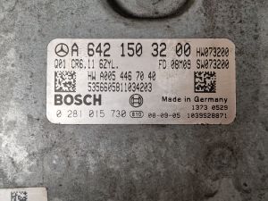 Mercedes Benz GLK-Class 204 (2008–2015) Engine control unit A6421503200 - 3