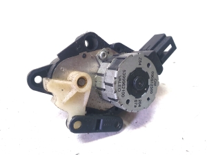 Opel Omega B (1994–2003) Salongi soojenduse klapi mootor 090512500 - 2