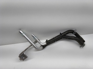 Ford Mustang Mach-E Mach-E (2020–2026) Jahutusradiaatori voolik LJ9318C266PB - 3