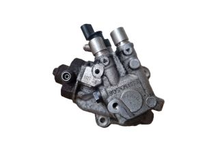 BMW 5 SERIES E60 (2003–2010) Fuel pump 0445010510 - 2