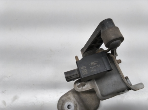 Ford Mustang Mach-E Mach-E (2020–2026) Niveausensor vorne 3049023 - 4