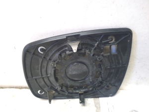 Kia Sorento (2014–2026) Side mirror mounting frame - 2