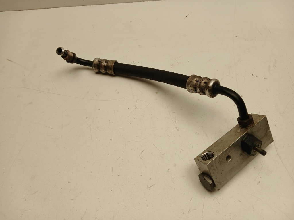 Mercedes Benz CL-Class 215 (1999–2006) Voolik A2209977982 Mercedes Benz CL-Class 215 (1999–2006) Voolik A2209977982