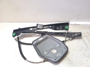 Volkswagen Golf Plus Mk5 (2004–2008) Front door window regulator 1K3837462A - 2