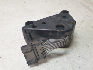 Volkswagen Golf Plus Mk5 (2004–2008) Audio amplifier 1K0035463D - 2
