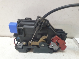 Volkswagen Golf Plus Mk5 (2004–2008) Front door lock 3D1837016 - 2