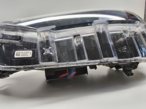 Ford Mustang Mach-E Mach-E (2020–2026) Esituli LJ8B13E015BF - 6