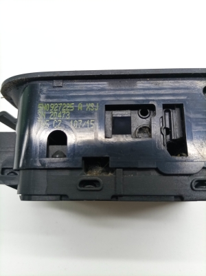 Volkswagen Sharan (2010–2026) Parking brake switch 5N0927225A - 3