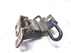 Volkswagen Golf Plus Mk5 (2004–2008) Front door lower hinge - 5