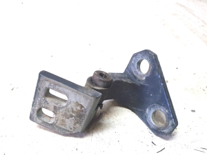 Front door top hinge - 