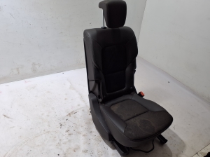 RENAULT Espace V (2014–2026) Rear seat and its components - 3