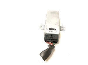 Infiniti FX (2008–2013) Fuel pump control module 17001JF00A - 5