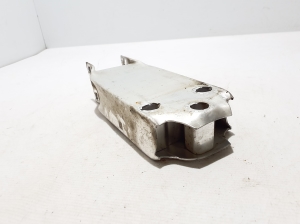 Mercedes Benz C-Class 206 (2021–2026) Põrkeraua tala amortisaator A2066200100 - 3