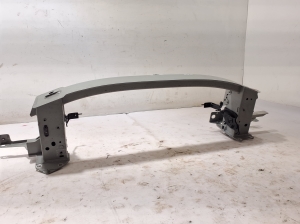 VOLVO XC40 (2017–2026) Front bumper reinforcement 32377149 - 3