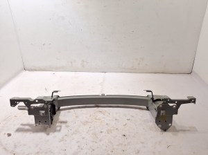 VOLVO XC40 (2017–2026) Front bumper reinforcement 32377149 - 4