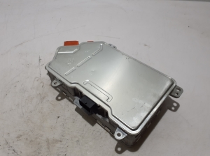 VOLVO XC40 (2017–2026) Invertors 32383807 - 3