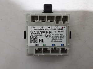 Rear side door control unit - A1679004313